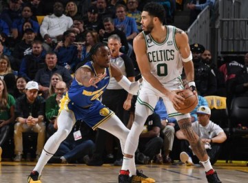 开云体育入口-库明加大放异彩 第二阵容稳固为勇士东征重塑信心