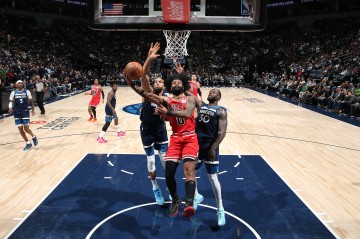 开云体育入口-怀特22分吉迪复出21分 公牛逆转险胜森林狼获三连胜